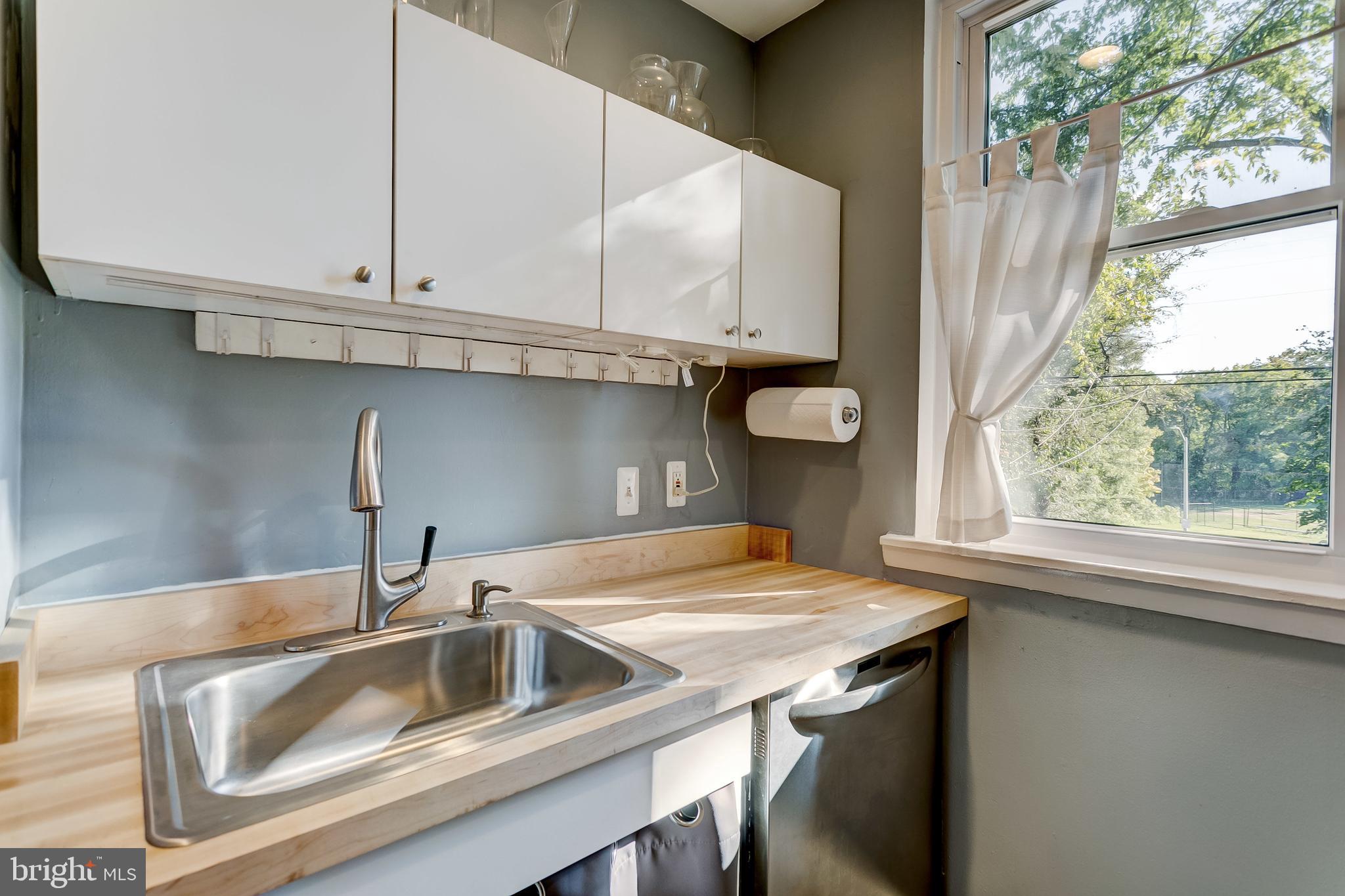 2925 Keswick Road Baltimore, MD 21211 - Photo 18 of 36 Gallery Image 18
