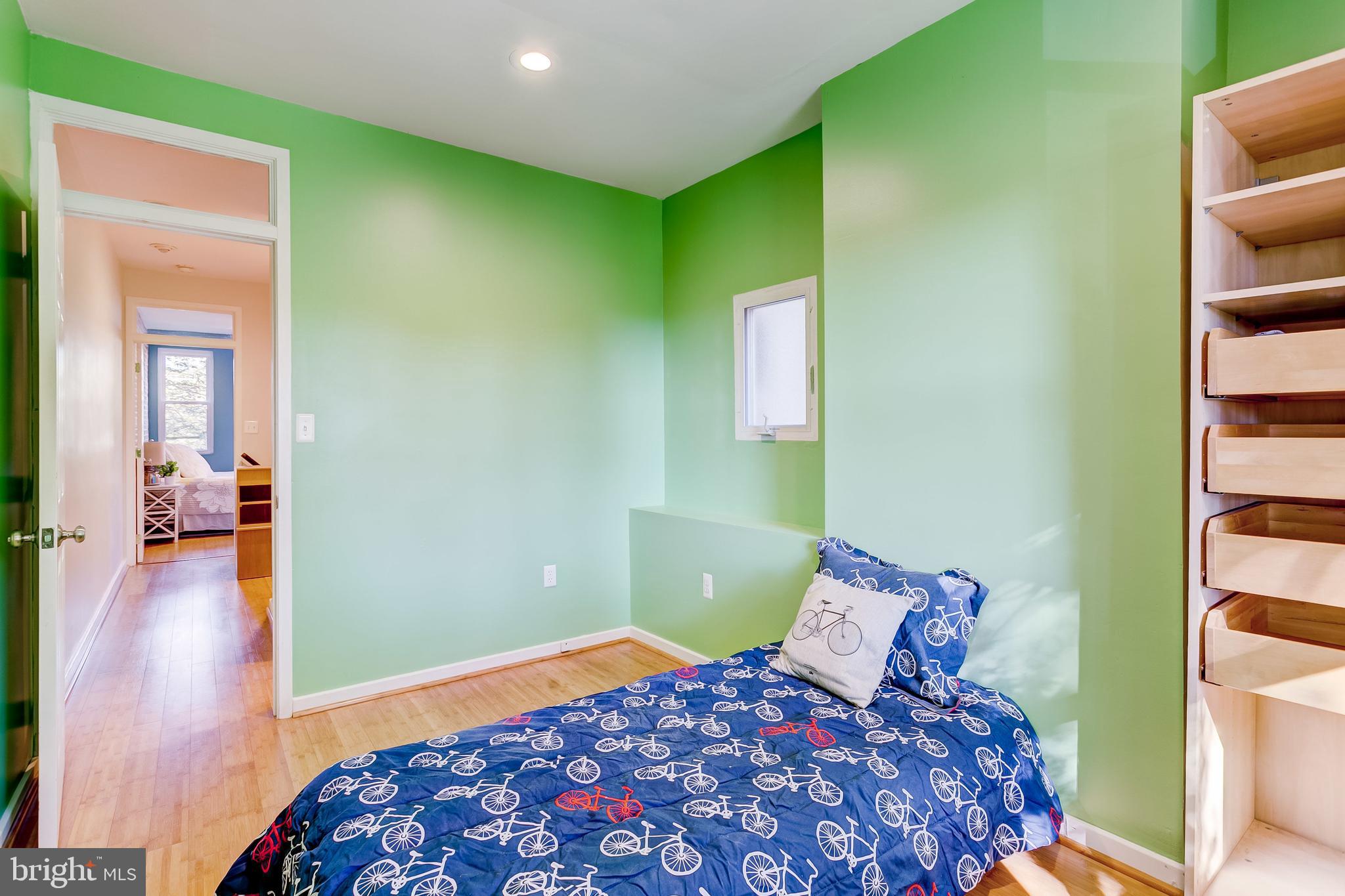 2925 Keswick Road Baltimore, MD 21211 - Photo 29 of 36 Gallery Image 29