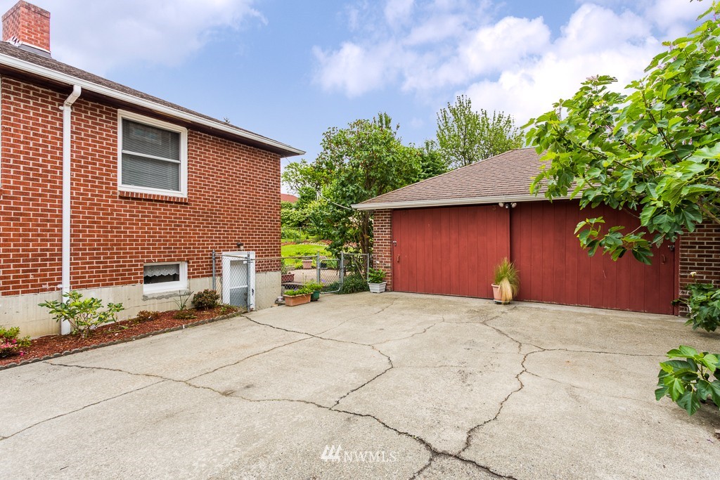 913 North 33rd Street Renton, WA 98056 - Photo 21 of 21
