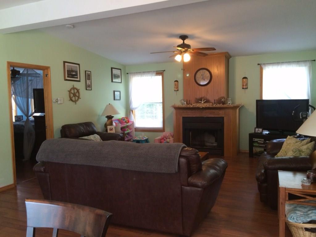 22 Graylock Road Warren, ME 04864 - Photo 21 of 32 Living Room
