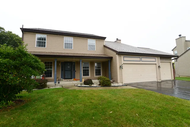 $459,000 | 908 Mocking Bird Drive, Antioch, IL 60002