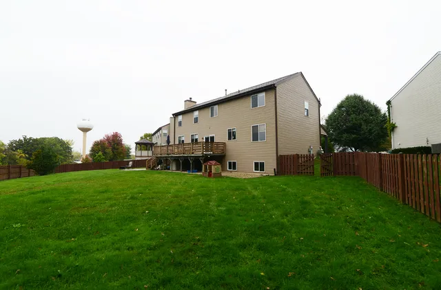 $459,000 | 908 Mocking Bird Drive, Antioch, IL 60002