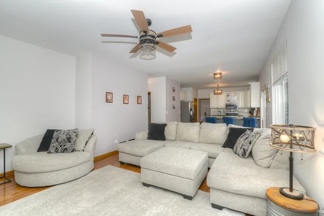 $459,000 | 908 Mocking Bird Drive, Antioch, IL 60002