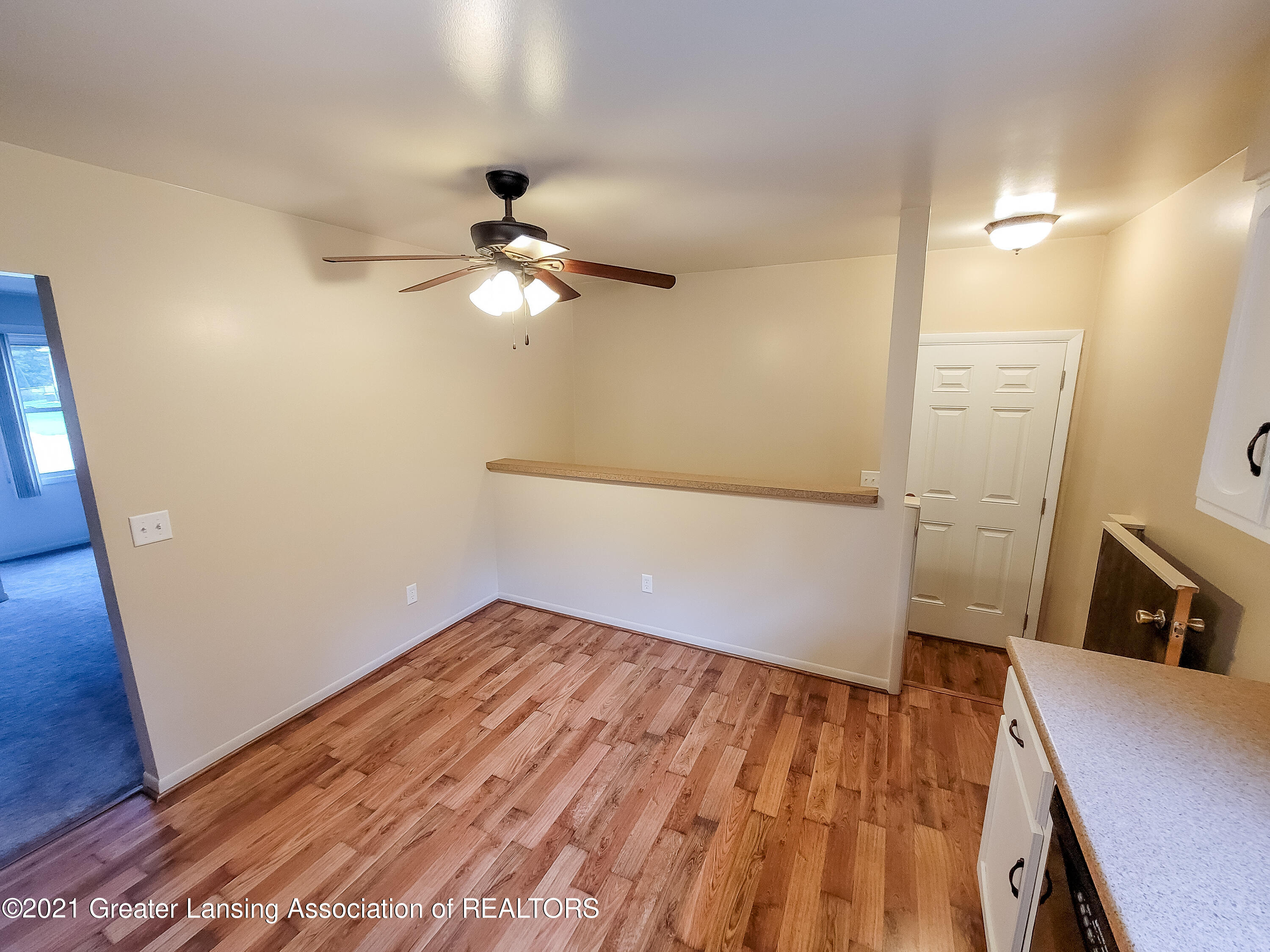 2401 Byrnes Road Lansing, MI 48906 - Photo 6 of 30 2401 Byrnes Rd., Lansing MI-05