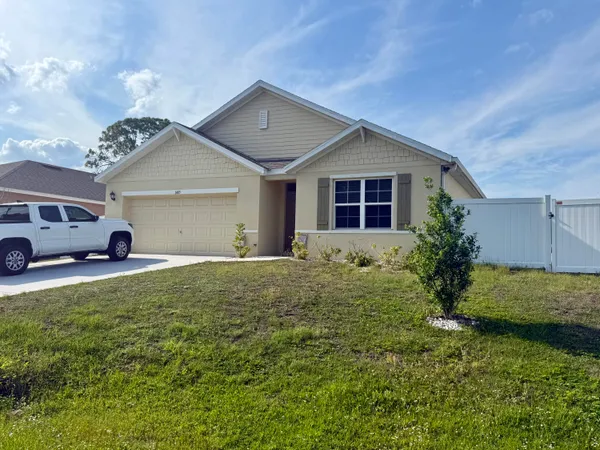 $2,600 | 1405 Pace Drive Northwest, Palm Bay, FL 32907