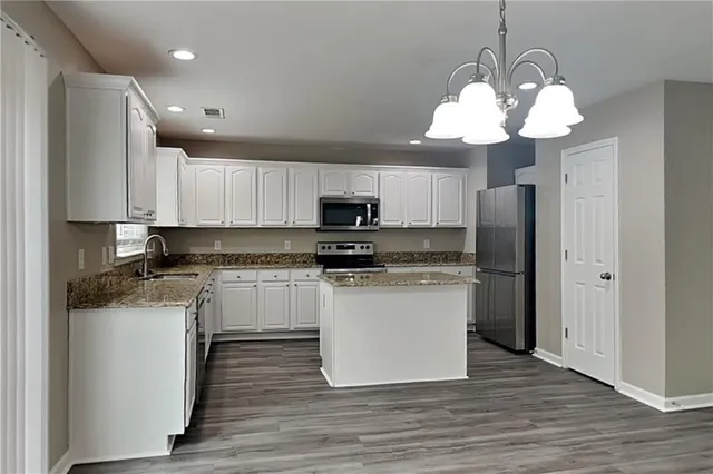 $1,950 | 147 Cedar Bay Circle, Dallas, GA 30157