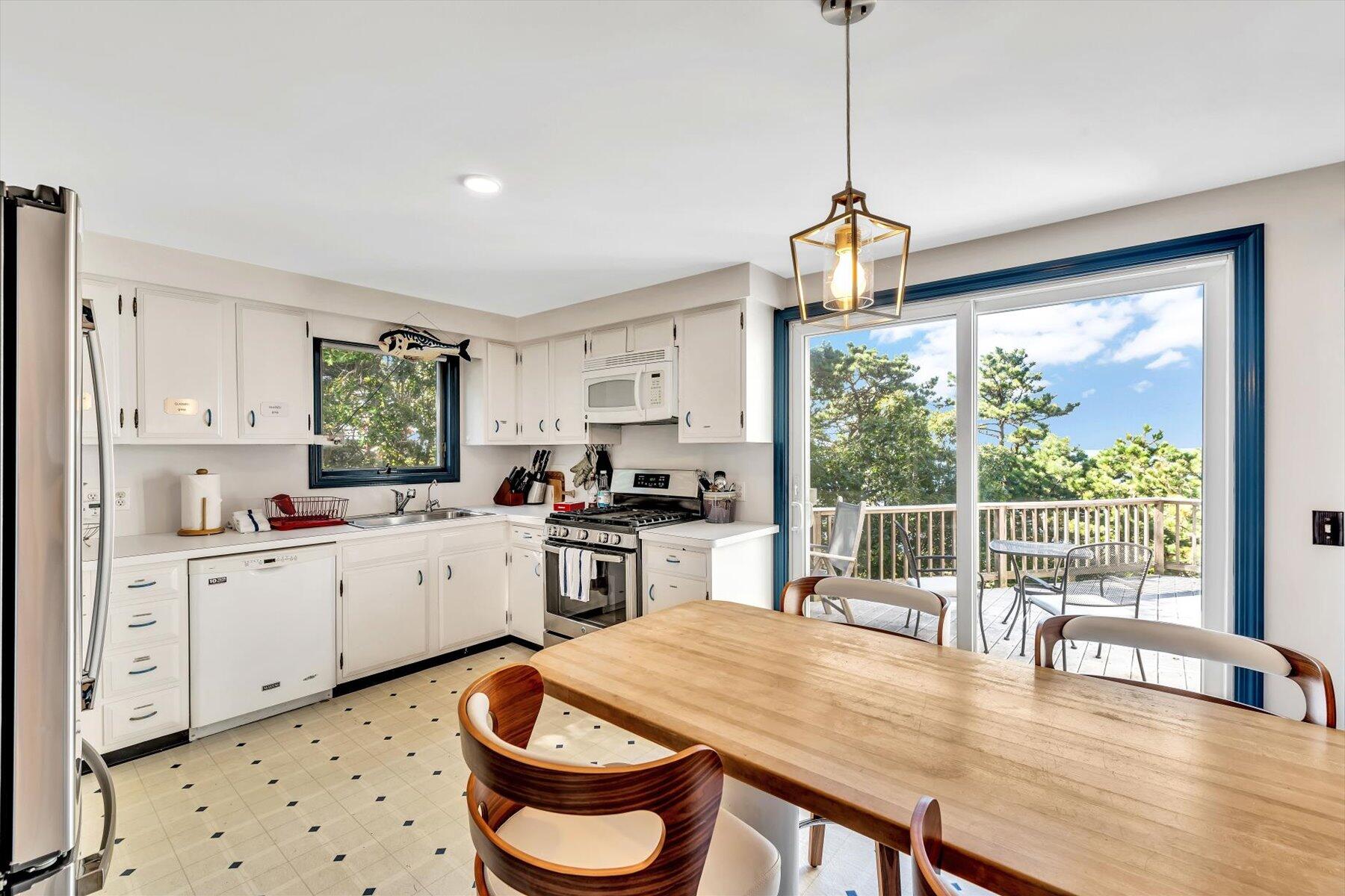 90 Ring Road Wellfleet, MA 02667 - Photo 5 of 86 47-IMGP0100