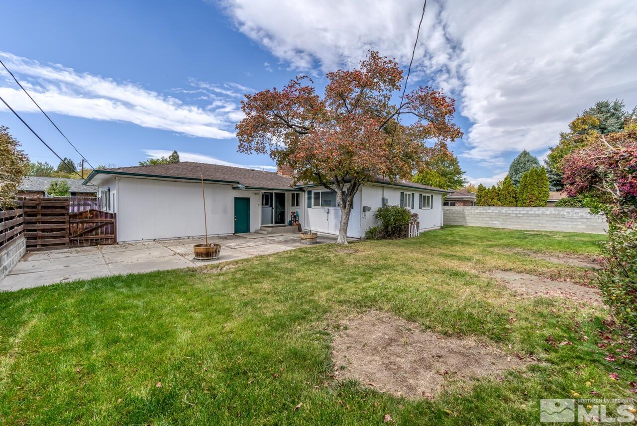 1950 Wren Street Reno, NV 89509 - Photo 24 of 24 a view of a house with backyard and garden