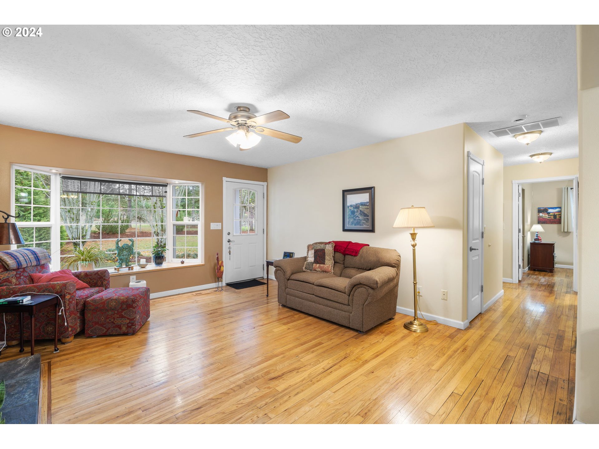 31385 Southeast Lawrence Road Estacada, OR 97023 - Photo 8 of 45 Gallery Image 8