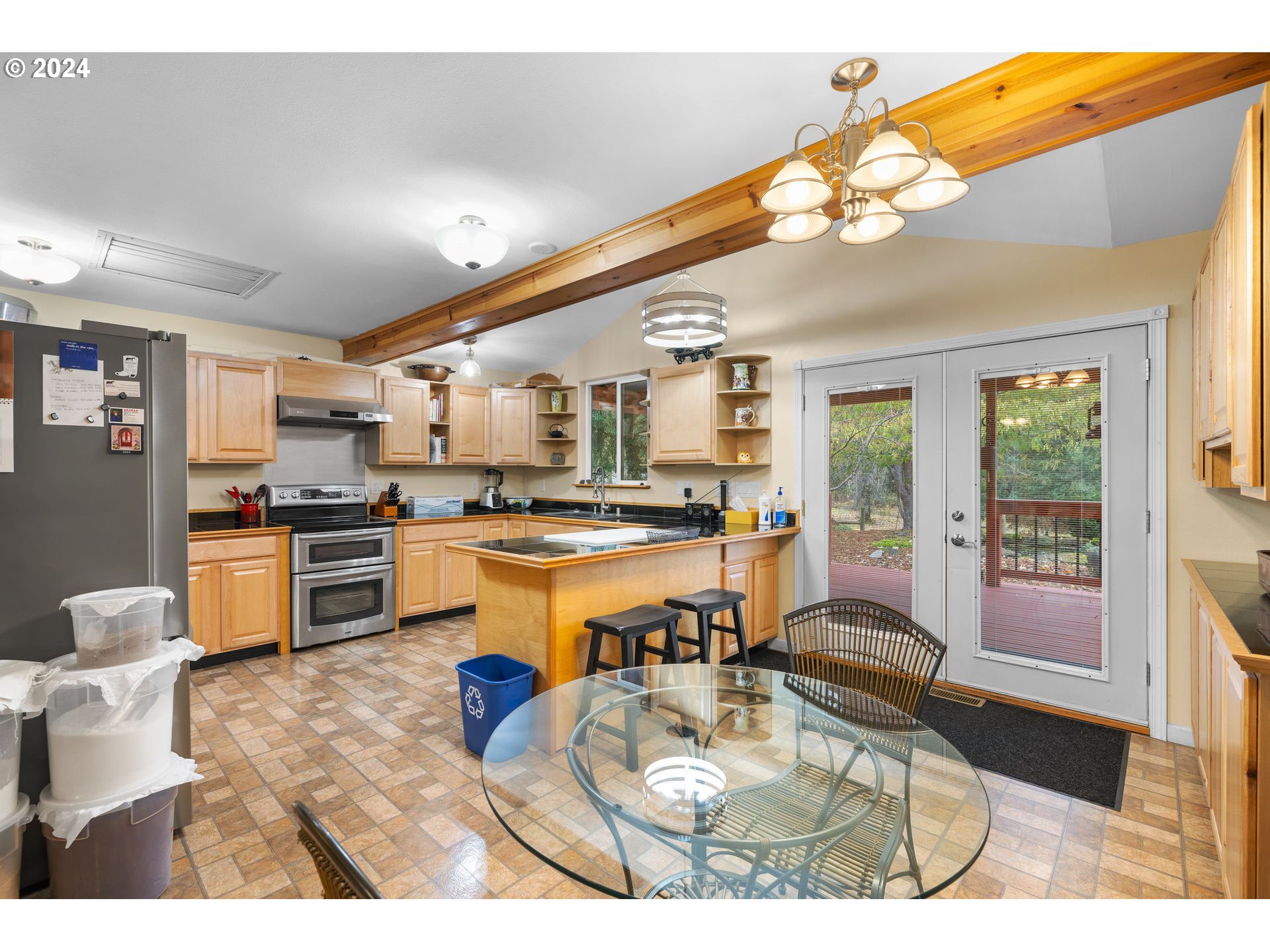 31385 Southeast Lawrence Road Estacada, OR 97023 - Photo 10 of 45 Gallery Image 10