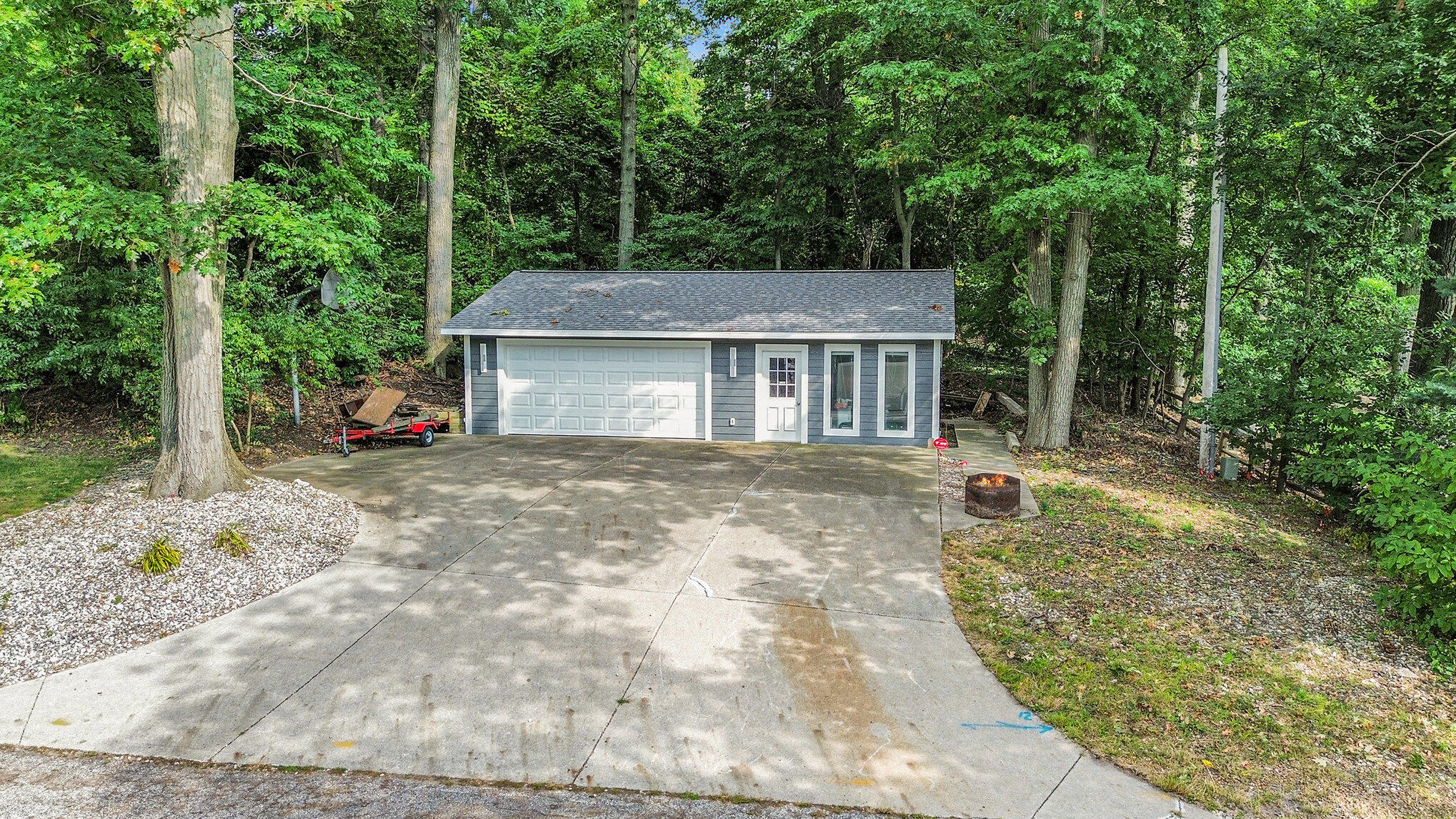 2925 Willis Drive Spring Lake, MI 49456 - Photo 44 of 46 043_photo_sep_11_2024_11_01_21