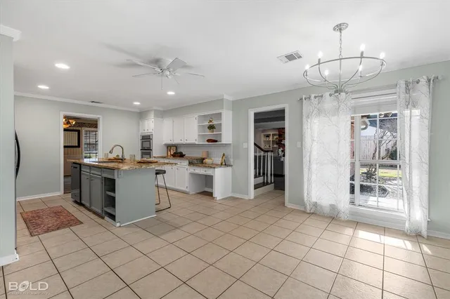 $405,000 | 2119 Surrey Lane, Bossier City, LA 71111