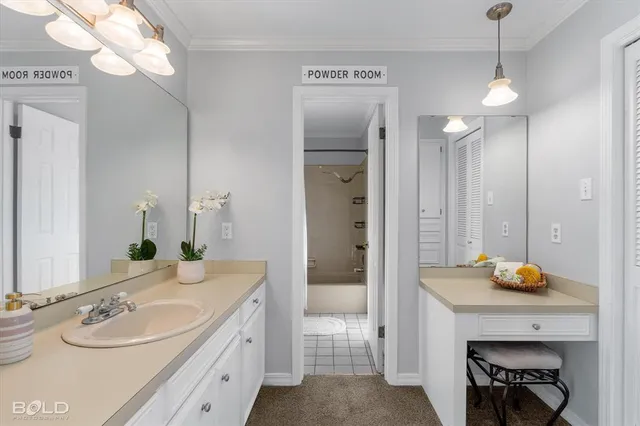 $405,000 | 2119 Surrey Lane, Bossier City, LA 71111