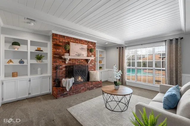 $405,000 | 2119 Surrey Lane, Bossier City, LA 71111