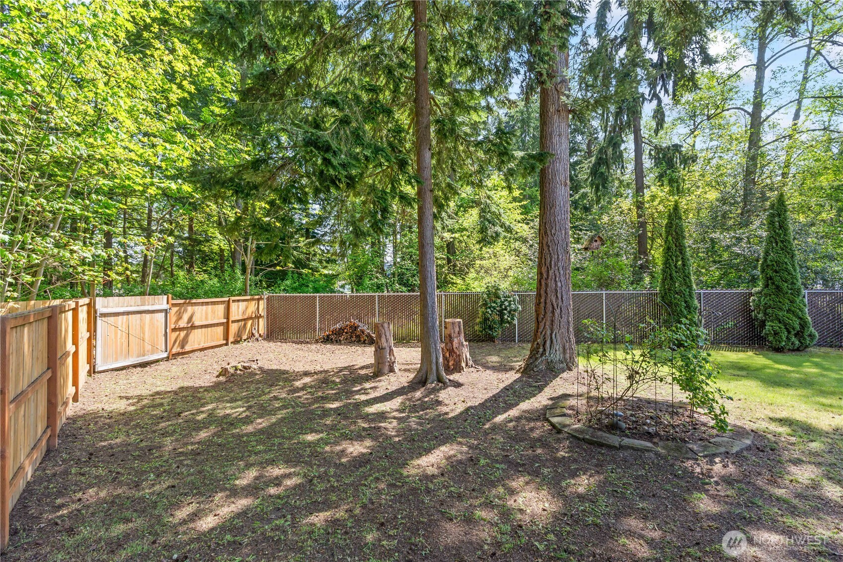 4505 Southwest 317th Place Federal Way, WA 98023 - Photo 24 of 31 a view of backyard with green space