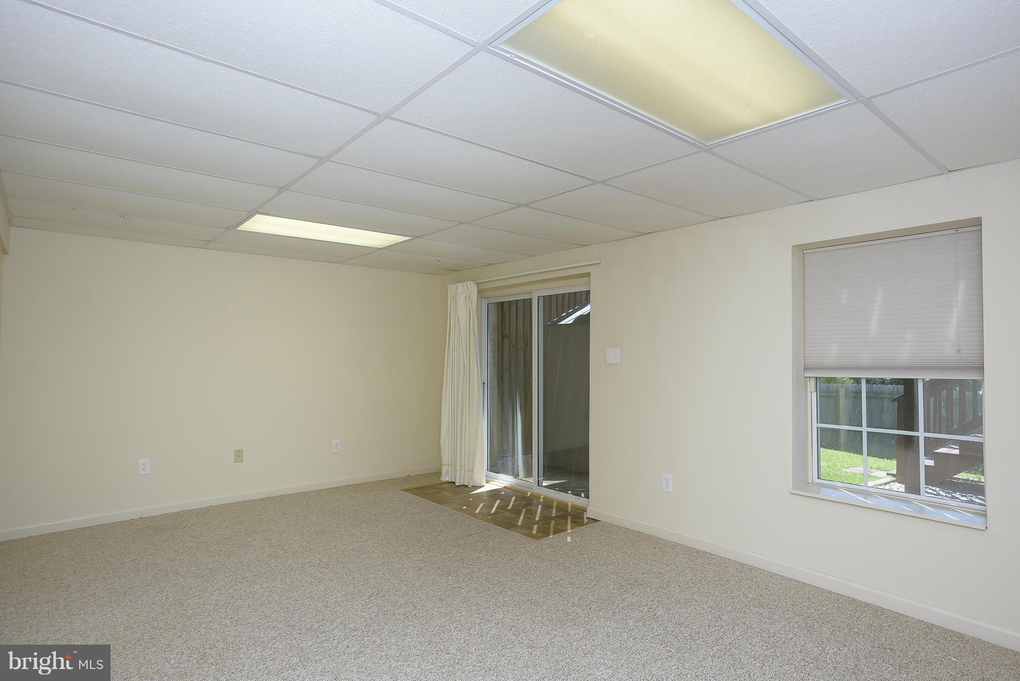 185 Carolstowne Road Reisterstown, MD 21136 - Photo 19 of 29 Family Room