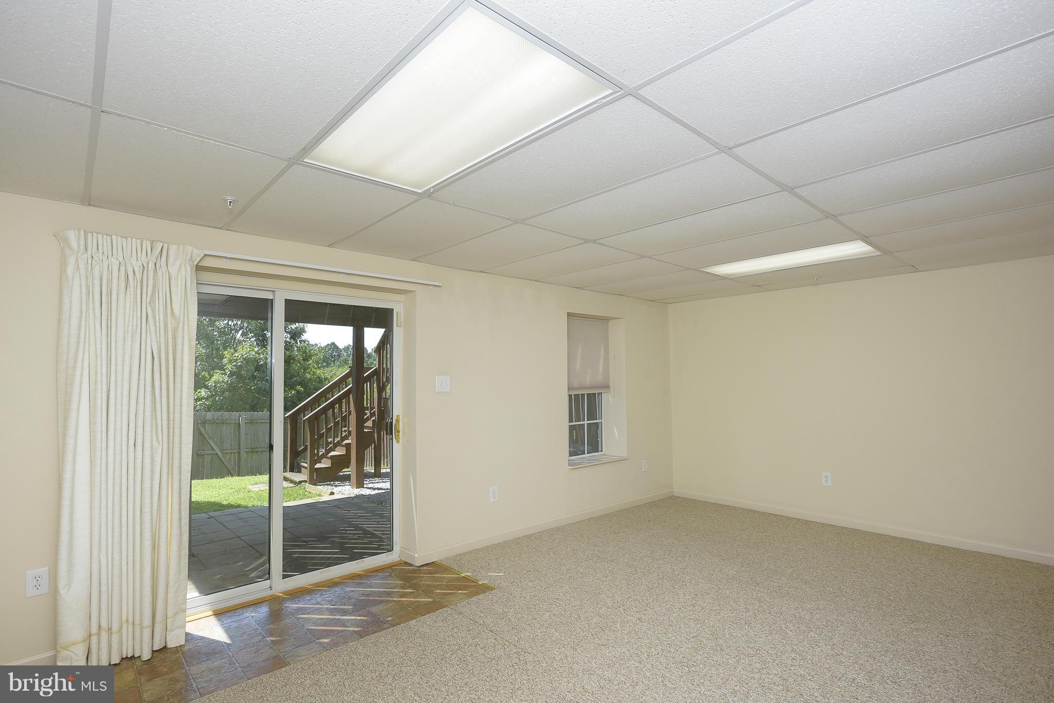 185 Carolstowne Road Reisterstown, MD 21136 - Photo 20 of 29 Family Room