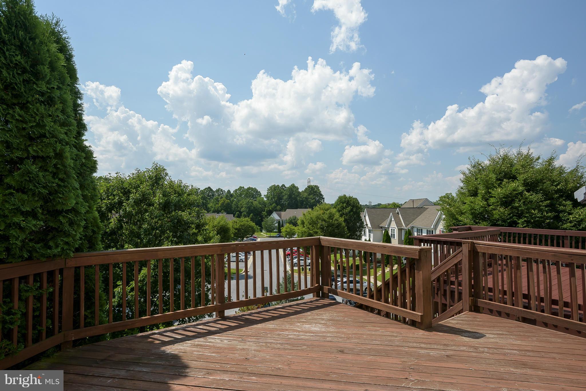 185 Carolstowne Road Reisterstown, MD 21136 - Photo 25 of 29 Deck