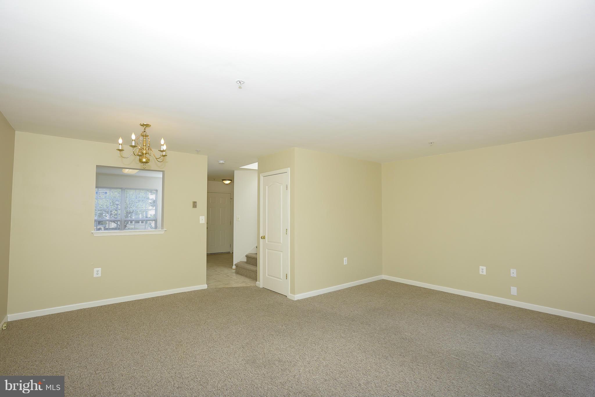185 Carolstowne Road Reisterstown, MD 21136 - Photo 9 of 29 Living Dining Room