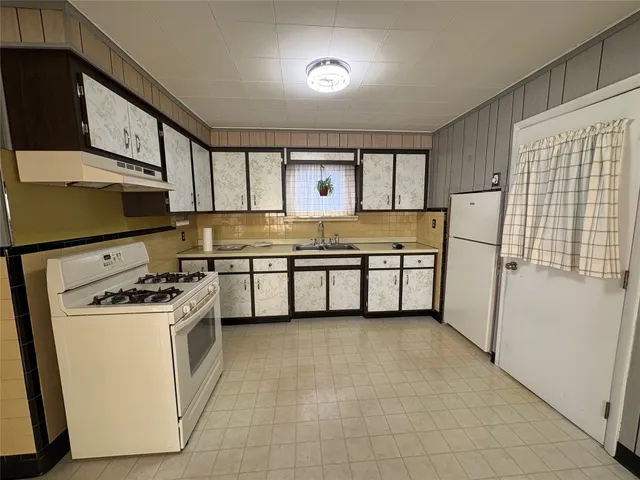 $1,000 | 308 Odell Avenue, Unit 1, Endicott, NY 13760