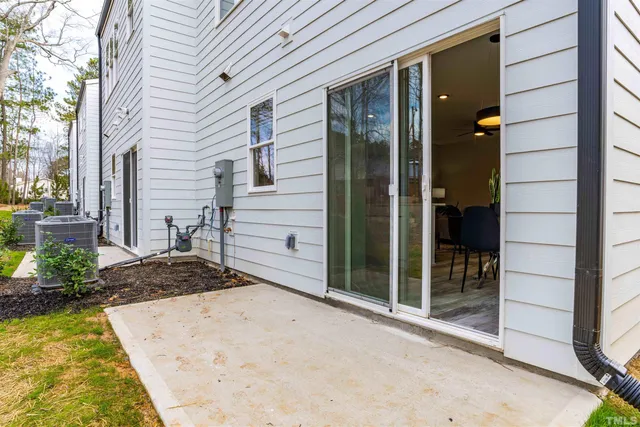 a view of a entryway front of house