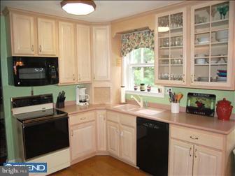 705 Brainerd Road Exton, PA 19341 - Photo 3 of 7 Gallery Image 3