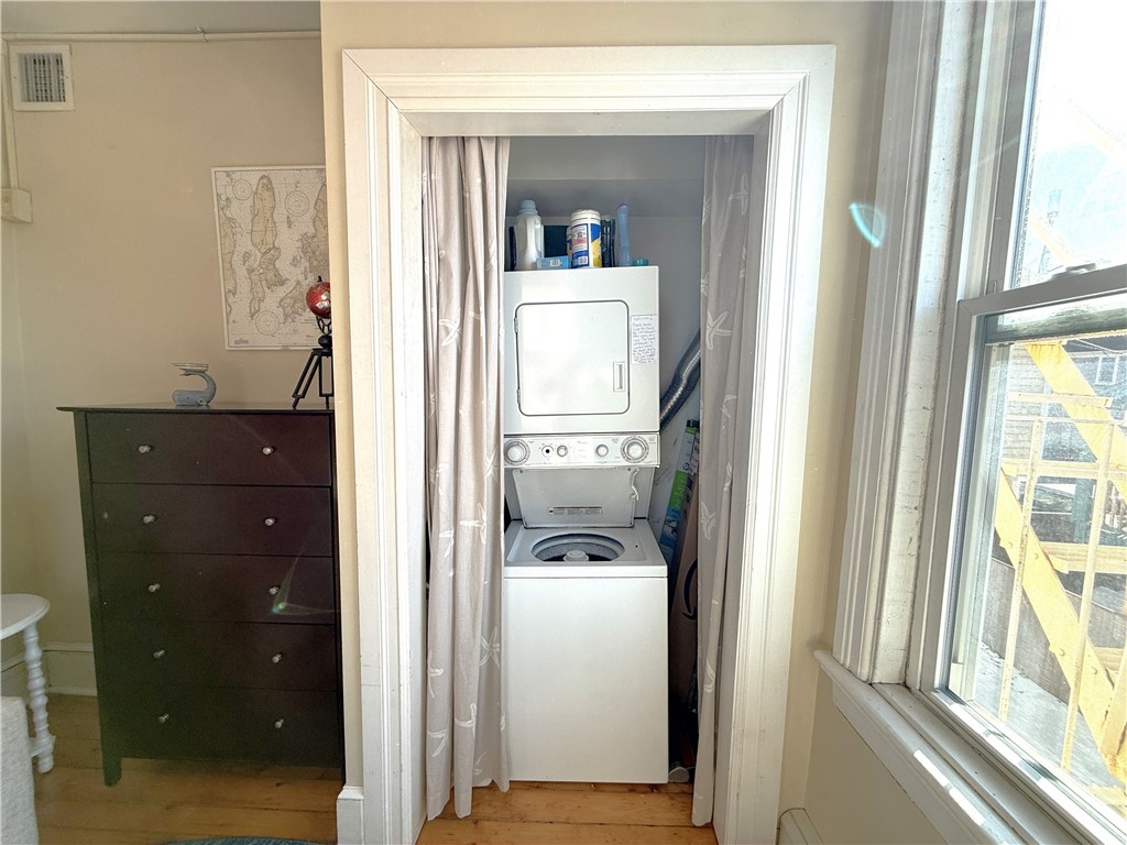 3 Howard Street, Unit 2 Newport, RI 02840 - Photo 21 of 26