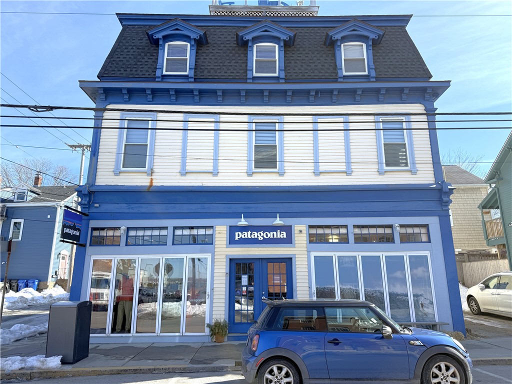 3 Howard Street, Unit 2 Newport, RI 02840 - Photo 23 of 26