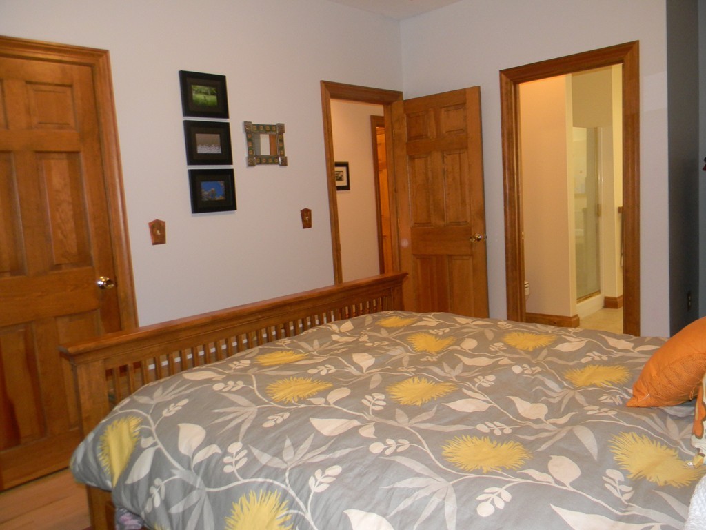 6 North Farms Road, Unit B Williamsburg, MA 01039 - Photo 17 of 28