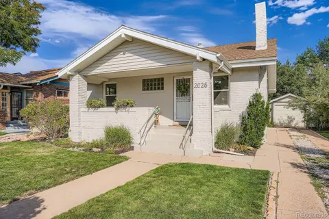 a picture of a bench in front of door