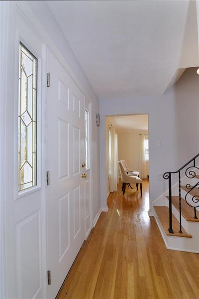 2595 Cole Road Wexford, PA 15090 - Photo 6 of 25 Front door entry with gorgeous original true hardwood flooring.