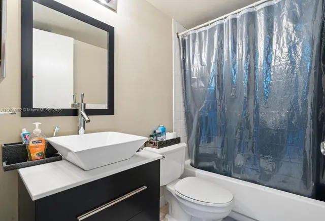 $297,000 | 800 North Miami Avenue, Unit E209, Miami, FL 33136