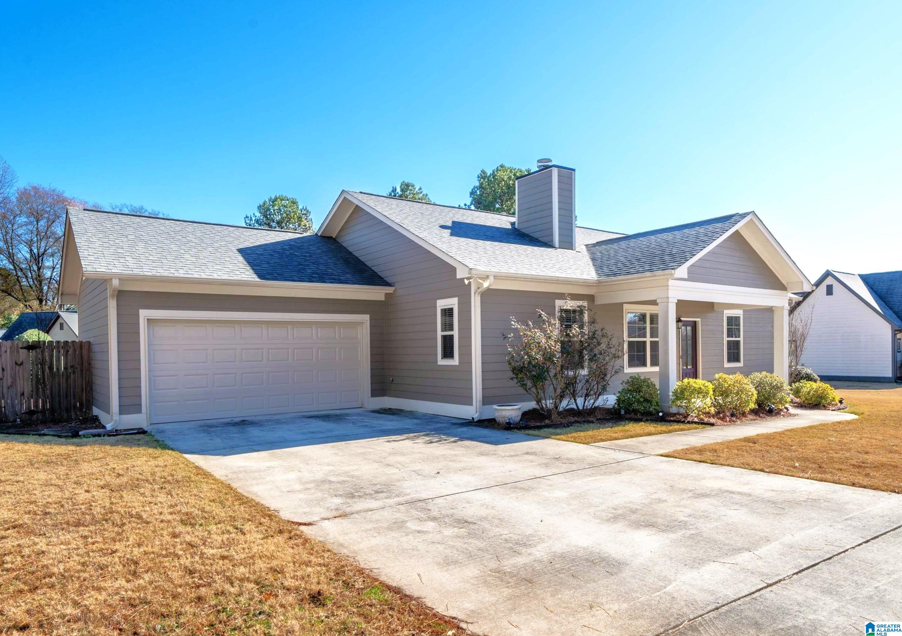 1979 Clarke Road Leeds, AL 35094 - Photo 2 of 26