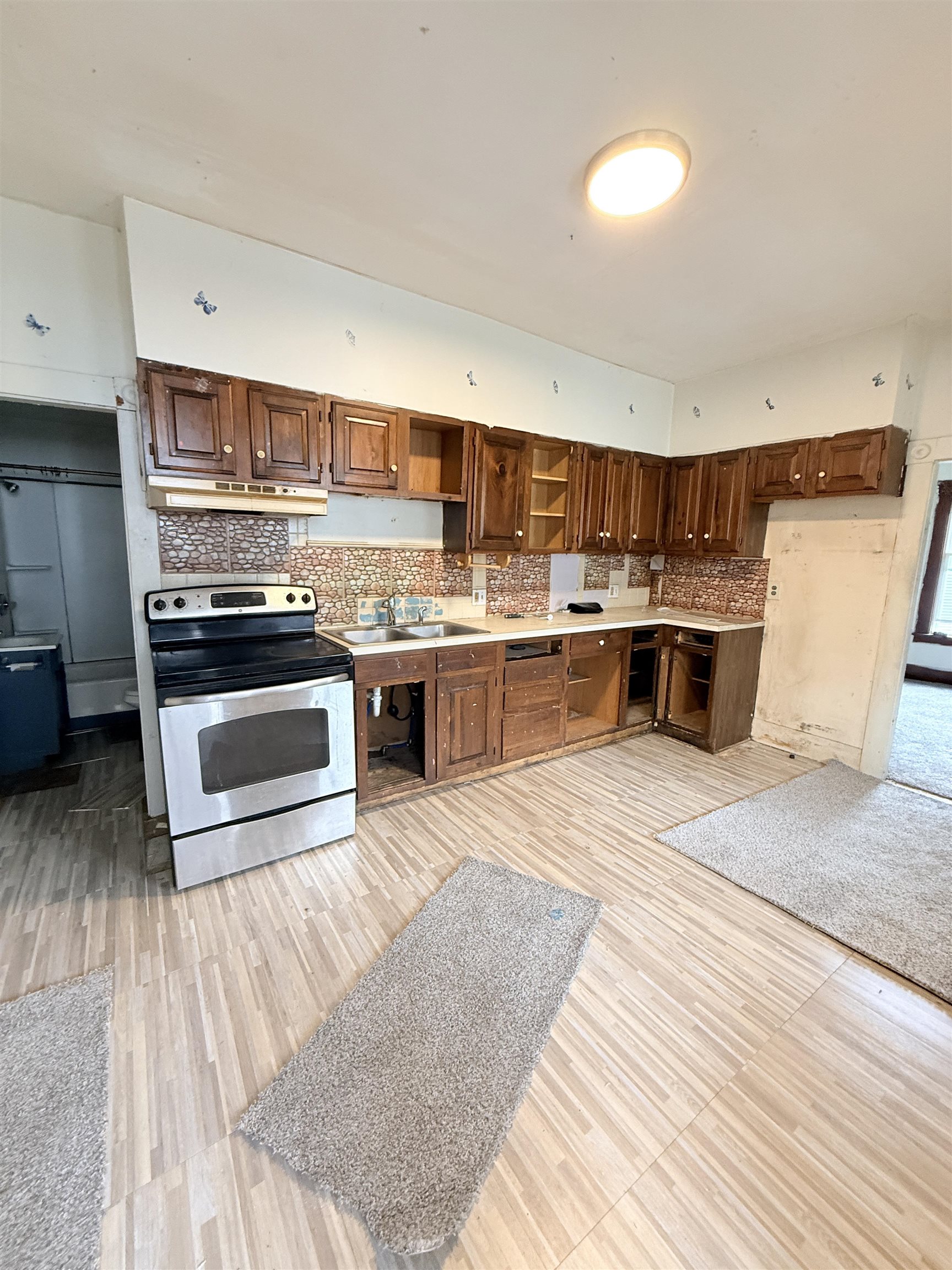 99-101 Maple Avenue Barre, VT 05641 - Photo 12 of 20