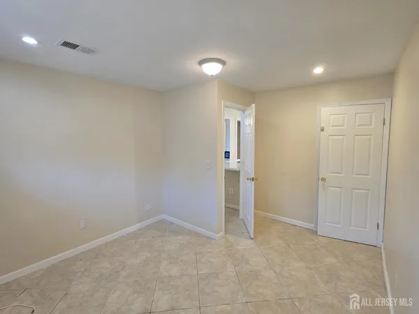 $242,000 | 334 College Drive, Edison, NJ 08817