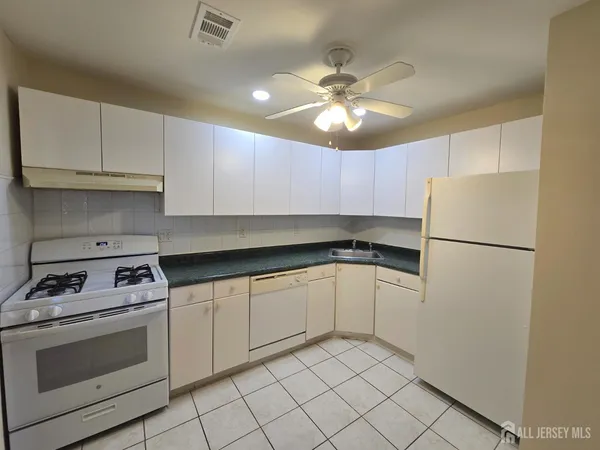 $242,000 | 334 College Drive, Edison, NJ 08817