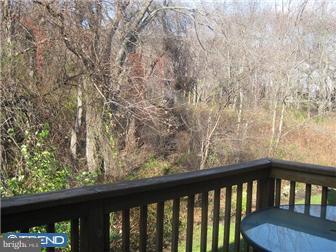 724 Ricks Circle Brookhaven, PA 19015 - Photo 2 of 12 Deck