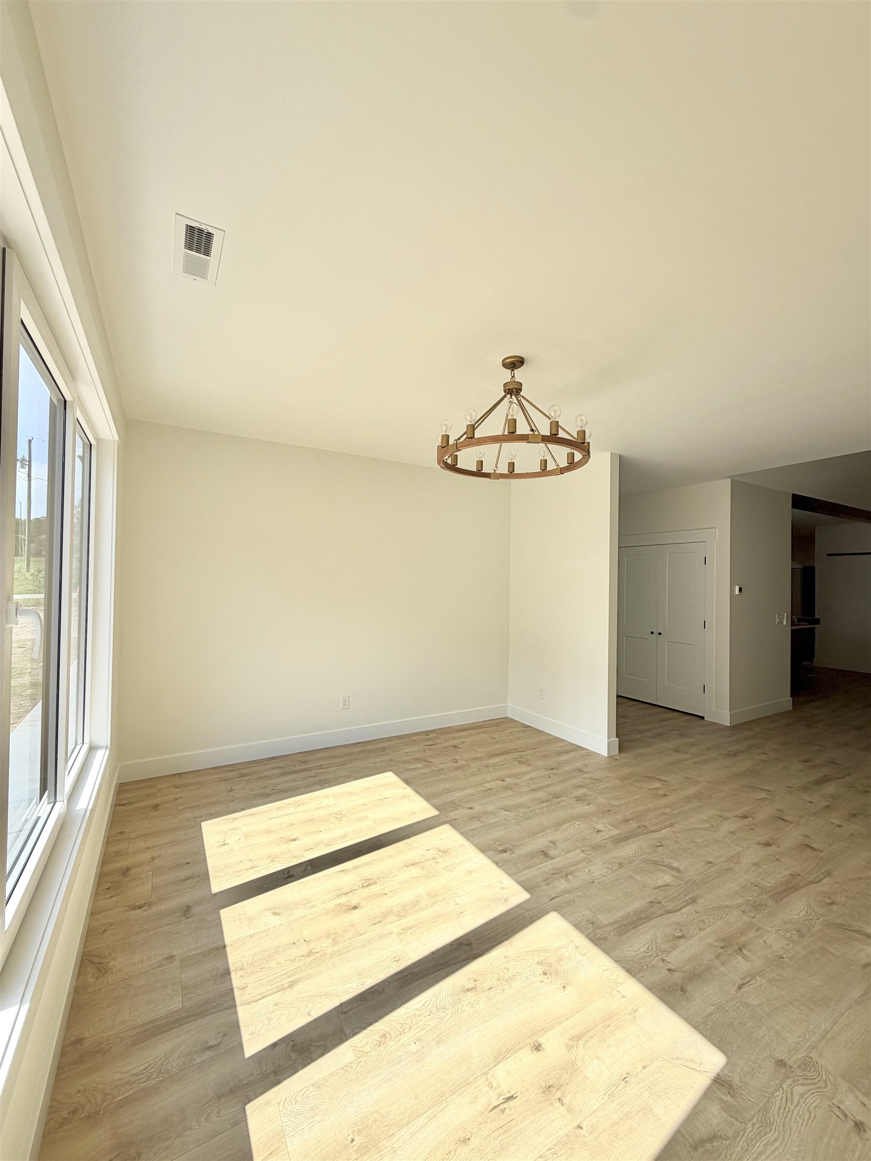 141 Babb Road Campobello, SC 29322 - Photo 7 of 48