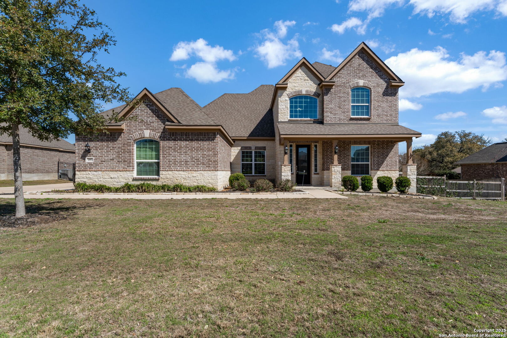 267 Sweet Rose Castroville, TX 78009 - Photo 3 of 44