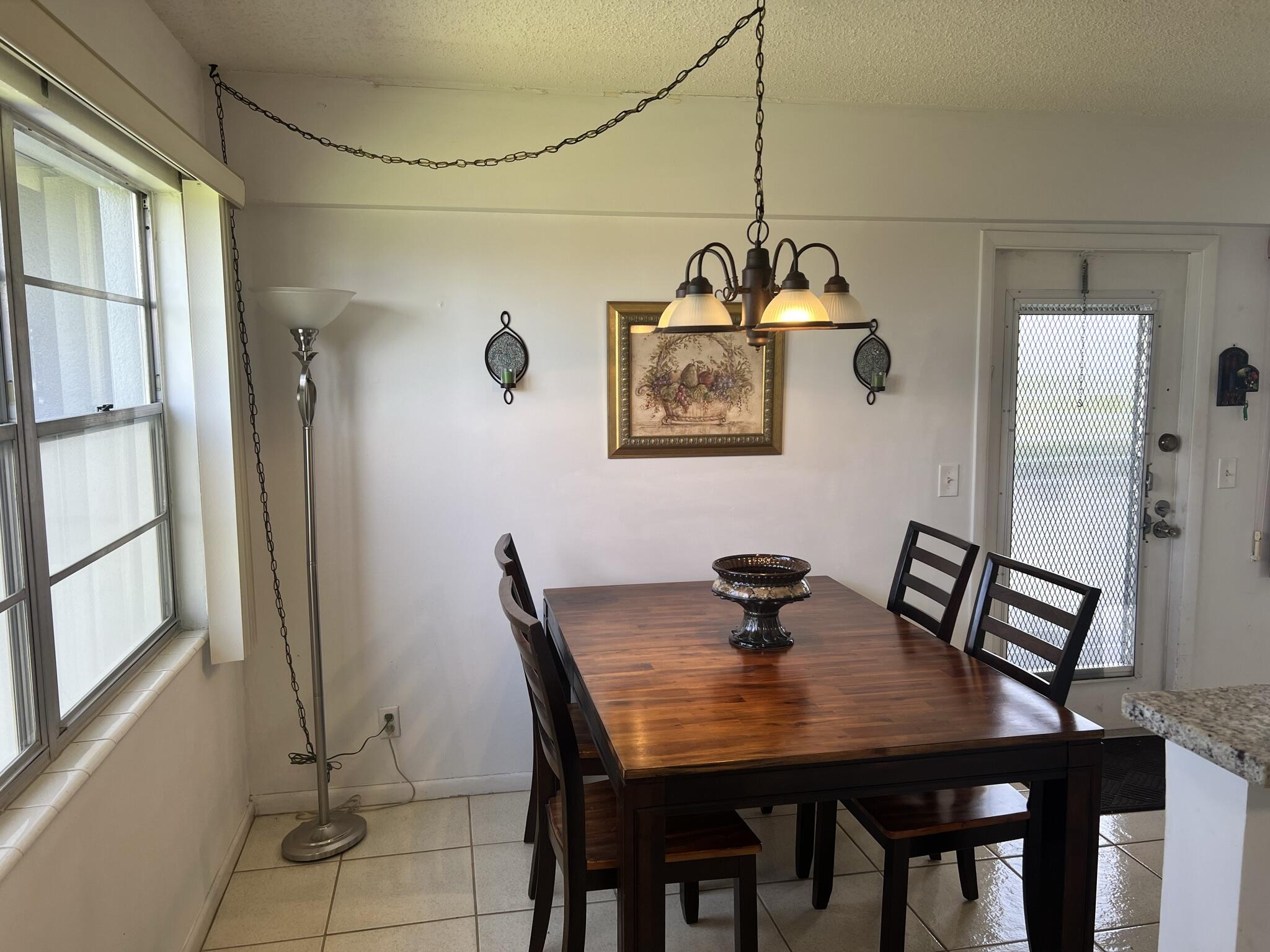 200 Suffolk F, Unit E Boca Raton, FL 33434 - Photo 8 of 27 Dining Area 3 - Copy - Copy - Copy - Cop