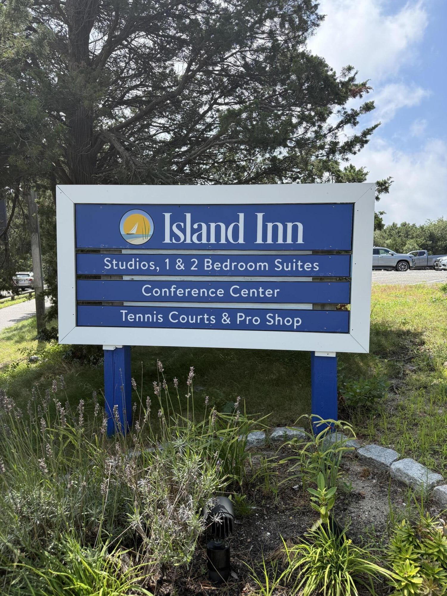 33 Island Inn Road, Unit 25F Oak Bluffs, MA 02557 - Photo 1 of 22 IMG_0223