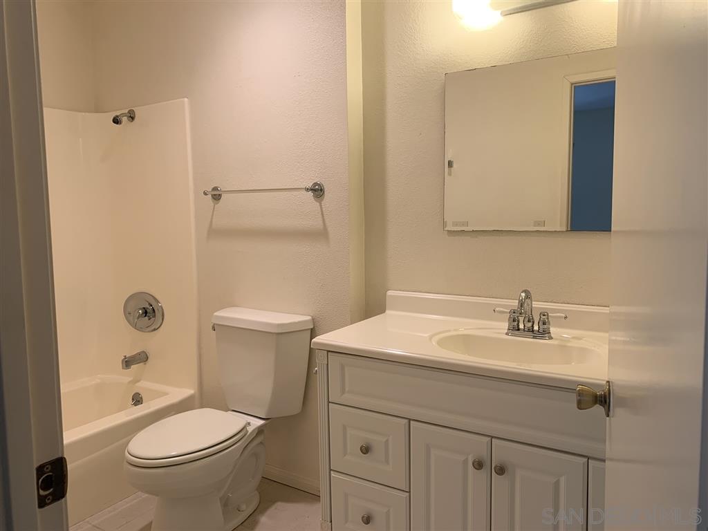 5970 Rancho Mission Road, Unit 240 San Diego, CA 92108 - Photo 8 of 25 Gallery Image 8