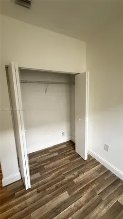 $2,000 | 1663 Southeast 27th Drive, Unit 102, Homestead, FL 33035