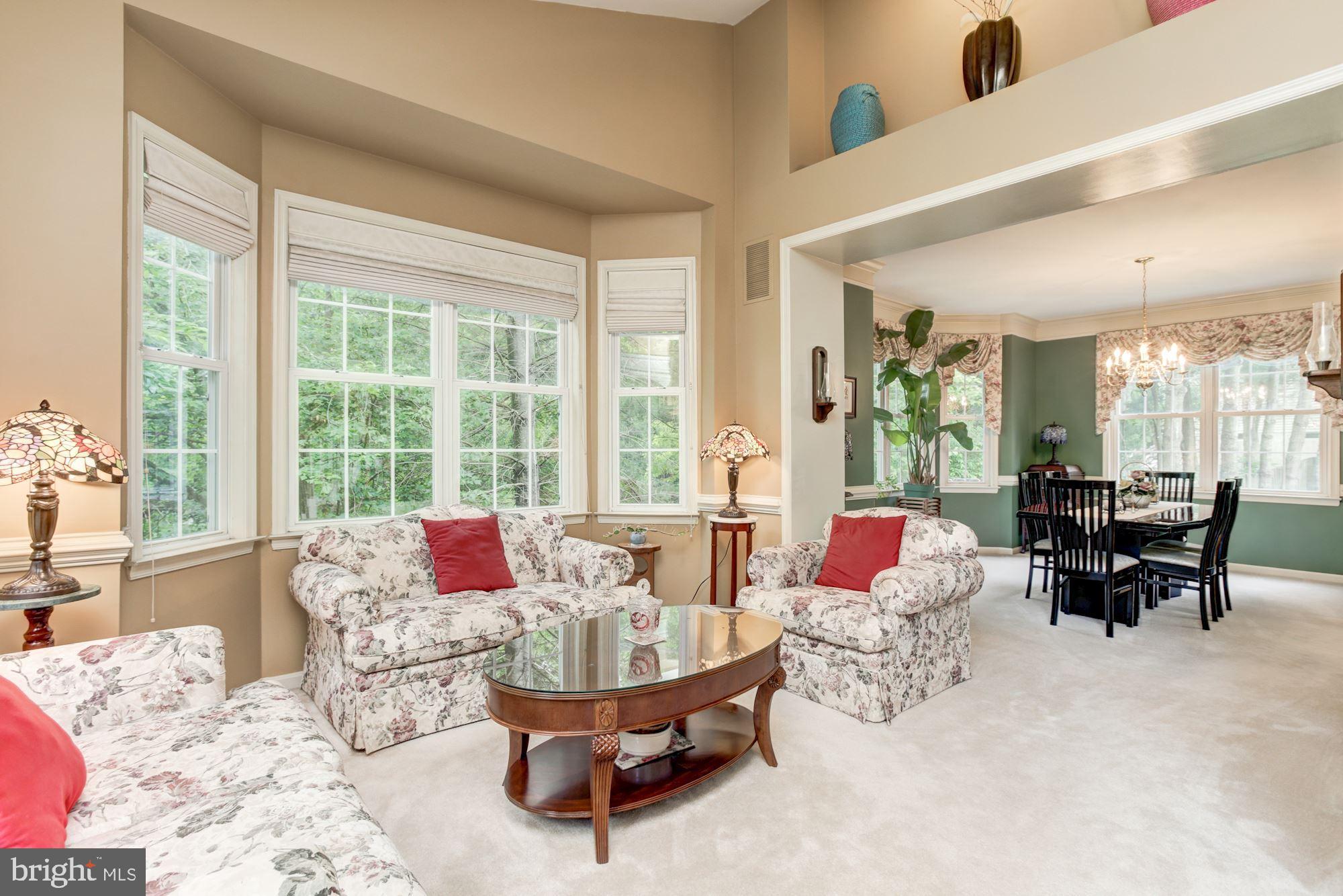 9737 Starling Road Ellicott City, MD 21042 - Photo 6 of 35 Living Room