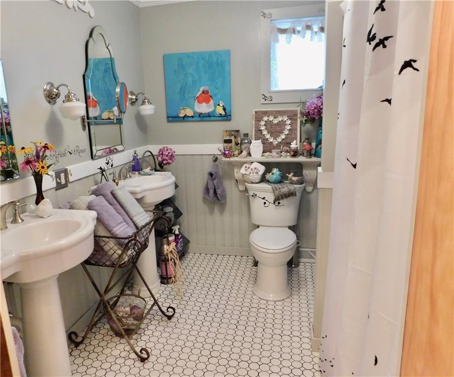 171 McClelland Road New Castle, PA 16102 - Photo 16 of 24 Gallery Image 16