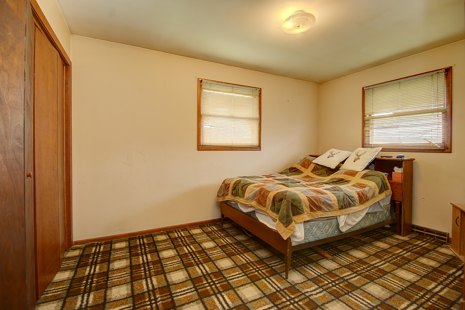 1356 Smith Road Lockport, IL 60441 - Photo 10 of 20 a bedroom with a bed and wooden floor
