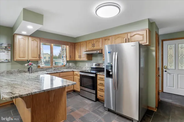 $239,900 | 224 East Potomac Street, Cumberland, MD 21502