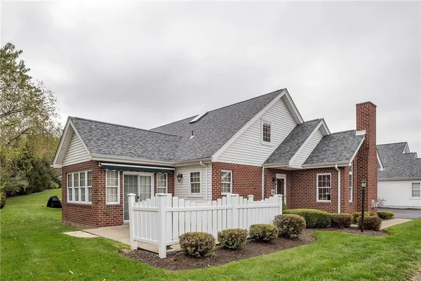 $438,000 | 5109 Hemlock Lane, Murrysville, PA 15668