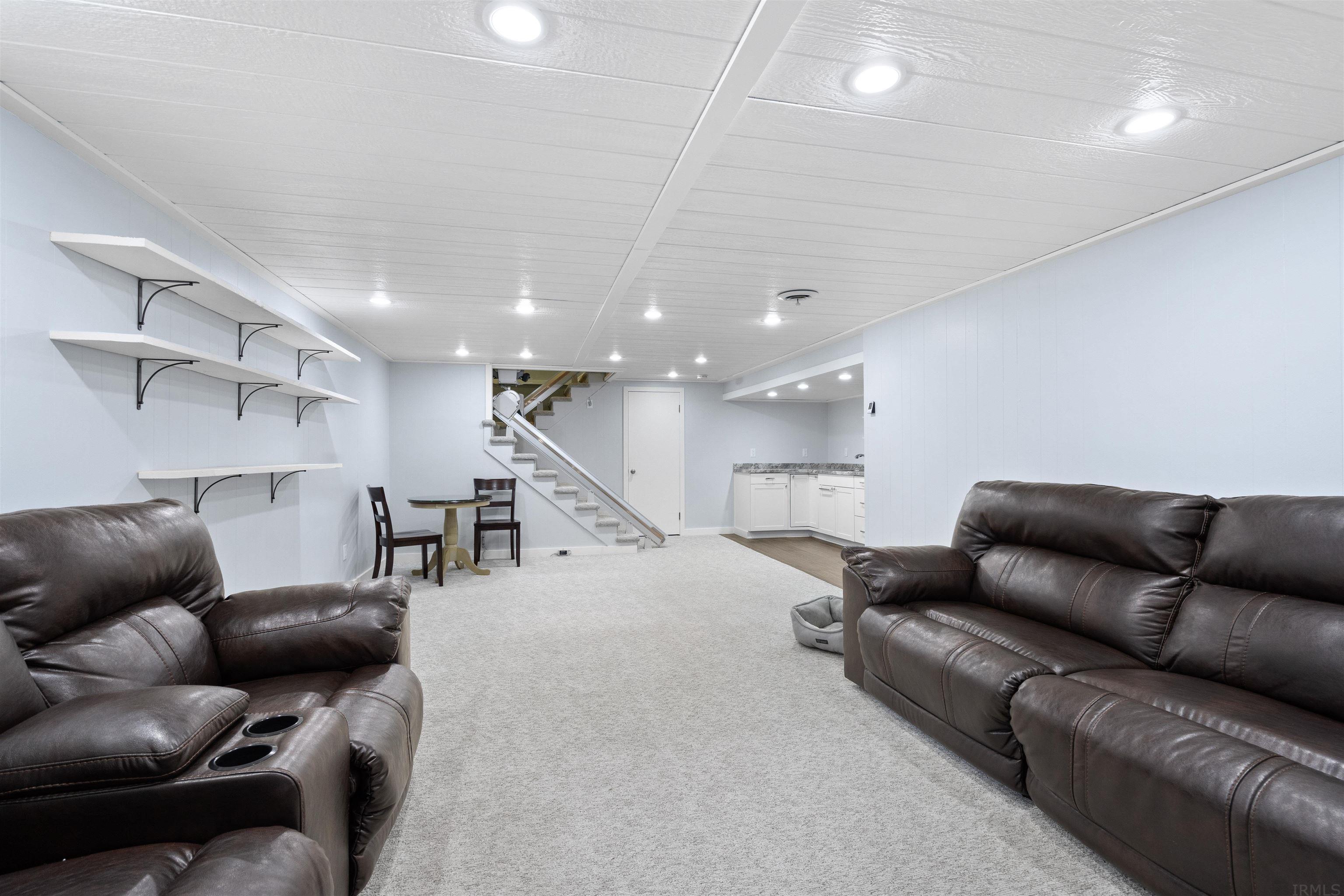 1427 East Springhill Road Warsaw, IN 46580 - Photo 32 of 36 Gallery Image 32