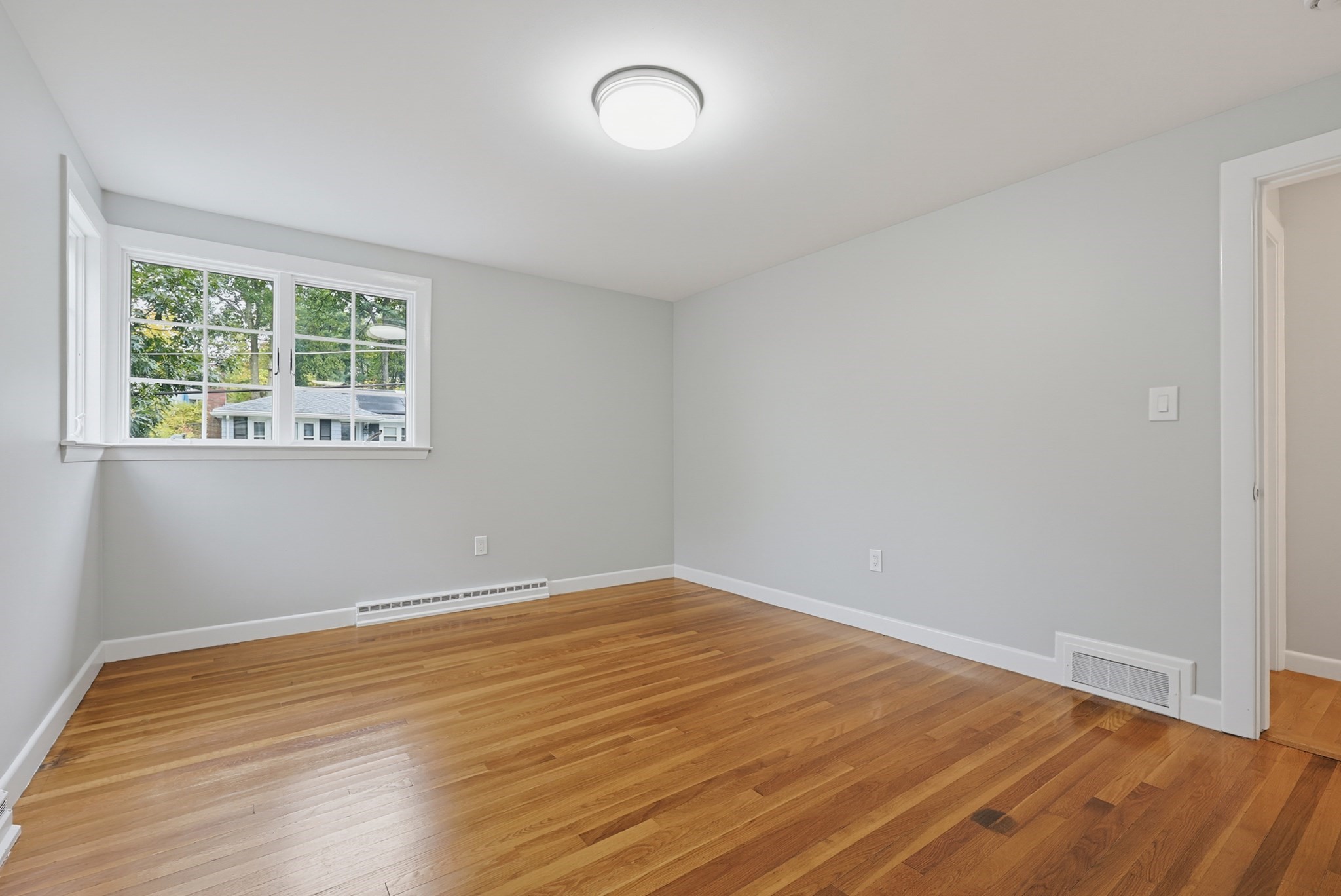 29 Sunnyside Road Lynn, MA 01905 - Photo 14 of 30 Gallery Image 14